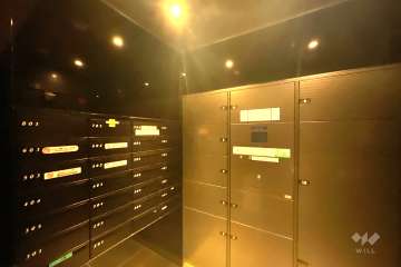 宅配ボックスと共用ポスト