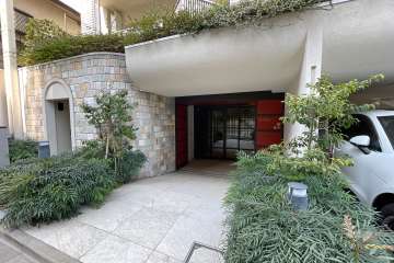 エントランスアプローチ