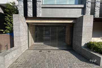 駐車場出入口（リングシャッター式）