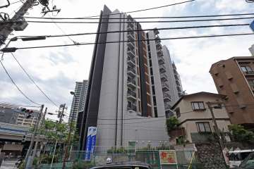 シティハウス広尾南の外観(北側から)