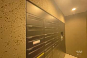 共用ポストと宅配ボックス