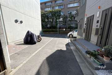 エントランスアプローチ