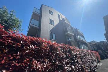 ルジェンテ幡ヶ谷の外観（北西側から）