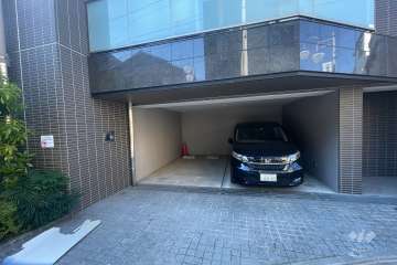 敷地内駐車場（屋内平面式）