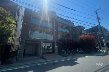 プレールドゥーク渋谷幡ヶ谷2の外観（北東側から）