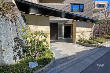 エントランスアプローチ