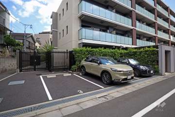 敷地内駐車場（屋外平面式）