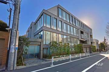 プラウド代官山猿楽町の外観（北西側から）