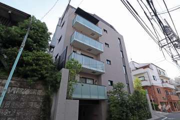 ピアース恵比寿ウエストヒルズの外観(東側から)