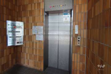 エレベーターホール