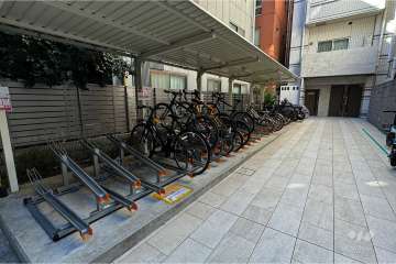 駐輪場、バイク置場