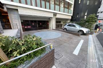 駐車場の出入り口