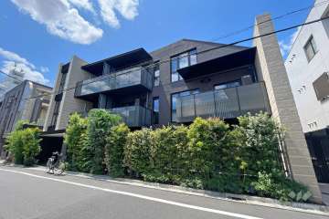 オープンレジデンシア上原の外観（北東側から）