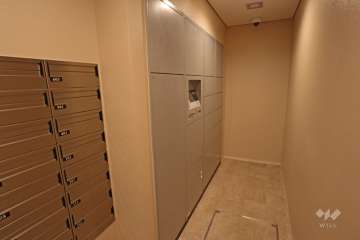 宅配ボックスと共用ポスト