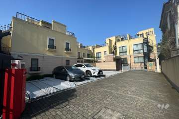 エントランスアプローチ