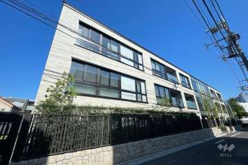 プラウド元代々木町の外観（南東側から）