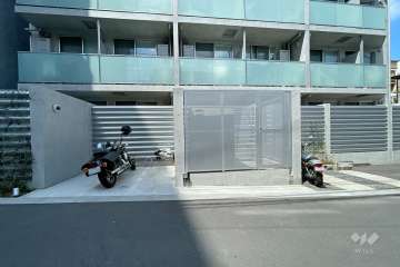 バイク置き場