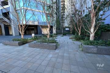 共用のベンチ