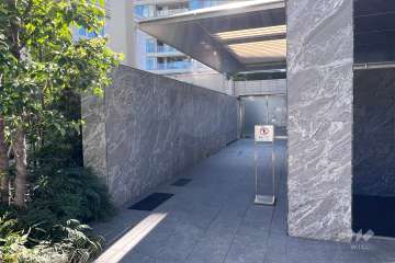 駐輪場・バイク置場の出入り口　