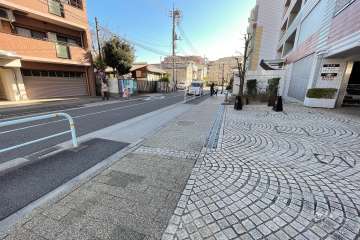 駐車場の出入り口