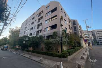 クレッセント仙台坂パークサイドの外観（北東側から）