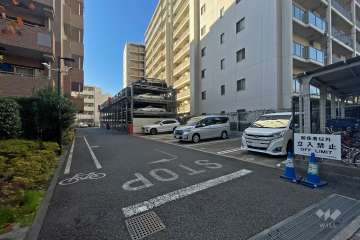 敷地内駐車場（屋外平面式・屋外機械式）