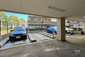 敷地内駐車場（屋外機械式）