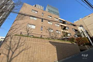 ハイコート目黒花房山の外観（東側から）