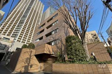 ハイコート目黒花房山の外観（南東側から）