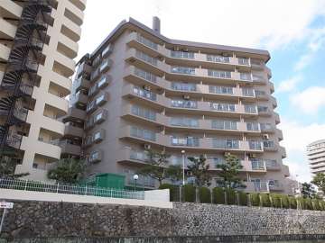 メルヘン宝塚の外観（北東側から）