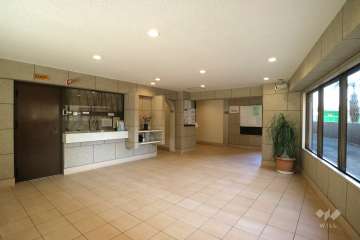 エントランスホール