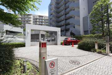 敷地内駐車場（屋外平面式」