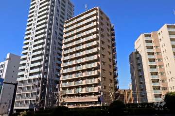 ライオンズプラザ池田山の外観（東側から）