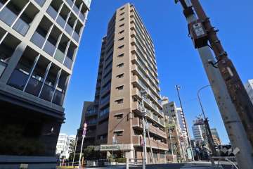 ライオンズプラザ池田山の外観（南側から）