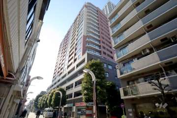 パークホームズ武蔵小山の外観(東側から)