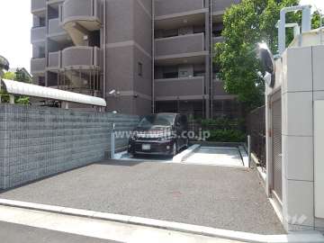 敷地内駐車場（屋外機械式）