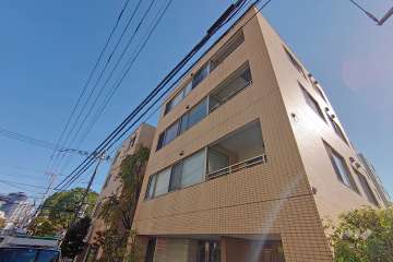 グランドメゾン不動前の外観（西側から）