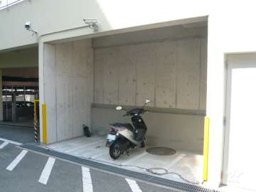 バイク置場
