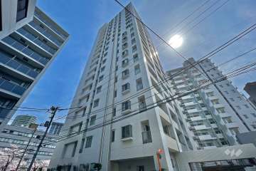 エティア目黒ウエストタワーの外観（北西側から）