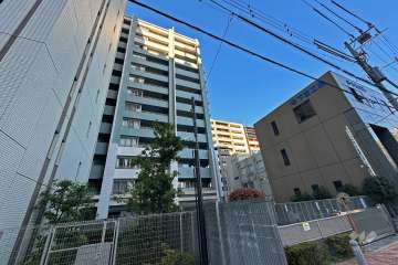 クレッセントしながわ公園ビュータワーの外観（南西側から）