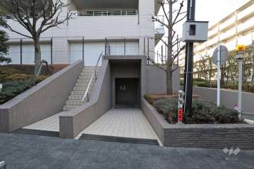 駐輪場の出入り口