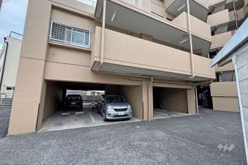 敷地内駐車場(屋内平面式)