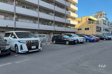 敷地内駐車場（屋外平面式）