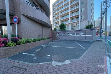 敷地内駐車場（屋外平面式）