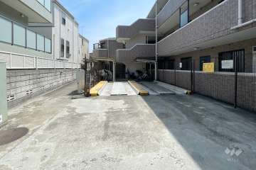 敷地内駐車場（屋外機械式）