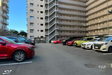 敷地内駐車場（屋外平面式）