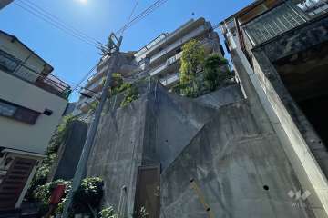 朝日マンション御殿山の外観（南東側から）