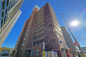 日興パレス大森の外観（北西側から）