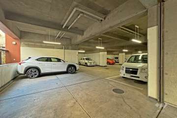 敷地内駐車場（屋内平面式）