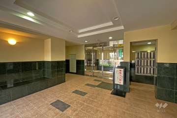 エントランスホール